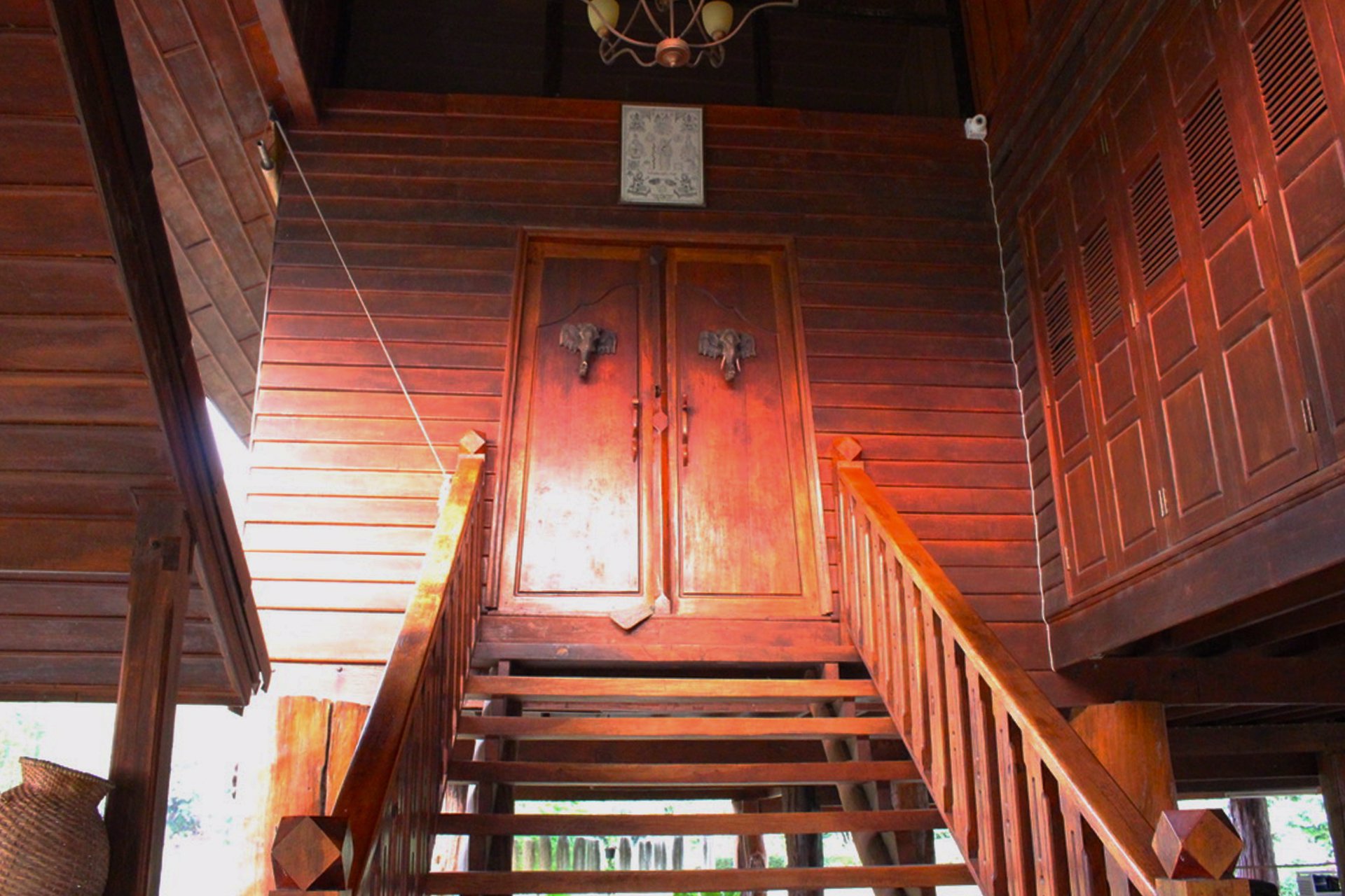 เจ้าของ-ขายบ้านพักตากอากาศ-เห็นดอยหลวงสุดลูกหูลูกตา-ราคา-24999999-บาท