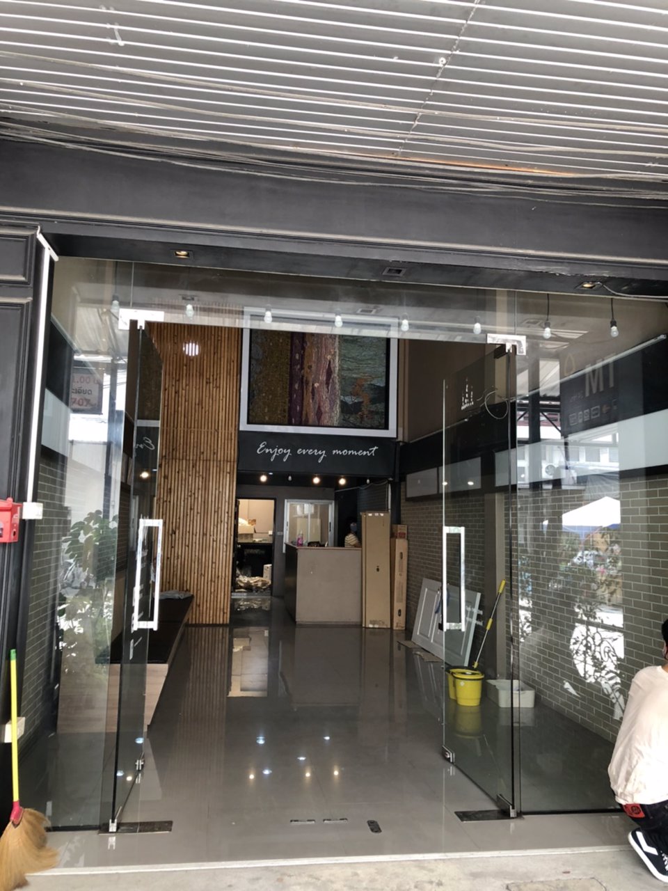 ให้เช่าตึกแถวบางใหญ่-ทำเลดี-เข้าซอยวัดเสาธงหินเพียง-20-เมตร-ตบแต่งใหม่-พร้อมทำการค้า