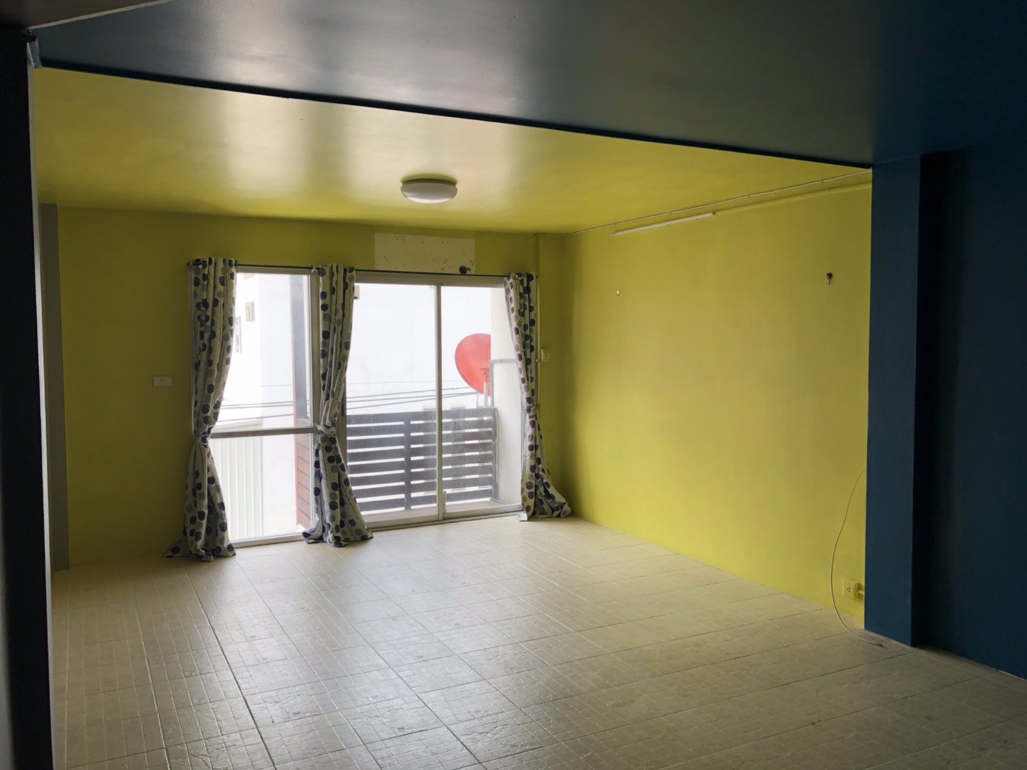 ให้เช่าตึกแถวบางใหญ่-ทำเลดี-เข้าซอยวัดเสาธงหินเพียง-20-เมตร-ตบแต่งใหม่-พร้อมทำการค้า