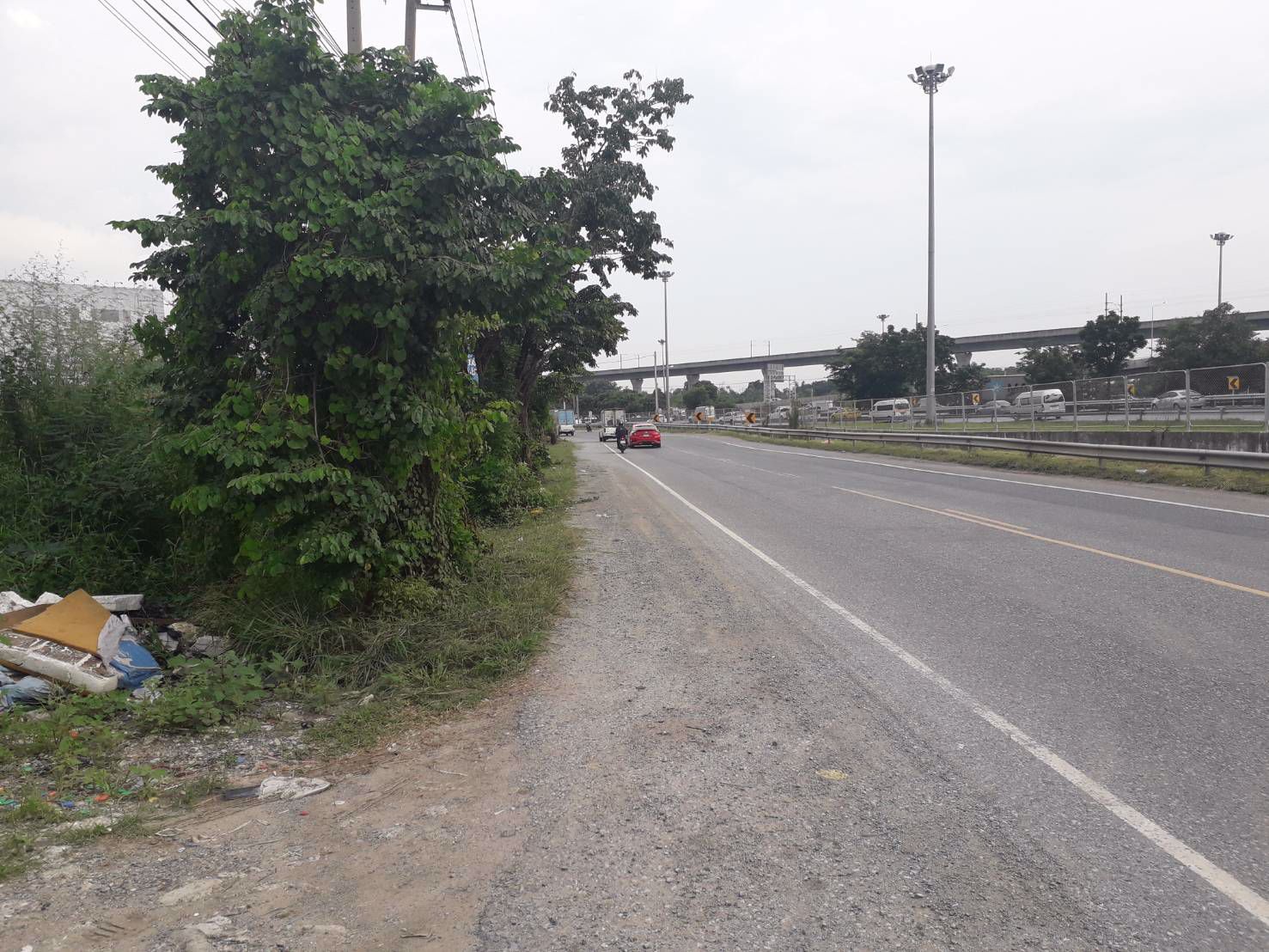 ขายที่ดิน-35-ไร่-ทำเลดีมาก-ติดวงแหวนกาญจนาภิเษกและมอเตอร์เวย์กรุงเทพ-ชลบุรี