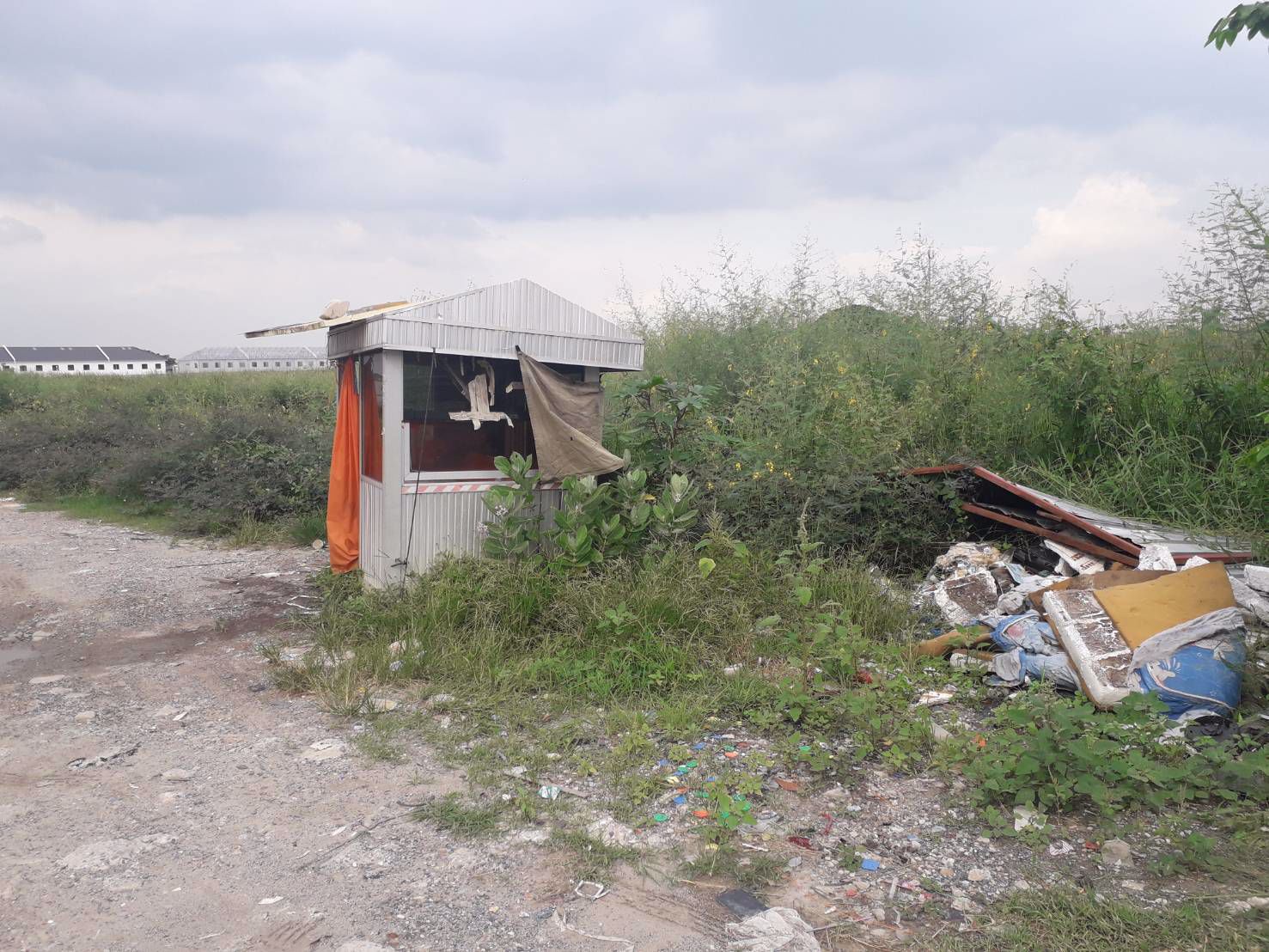 ขายที่ดิน-35-ไร่-ทำเลดีมาก-ติดวงแหวนกาญจนาภิเษกและมอเตอร์เวย์กรุงเทพ-ชลบุรี