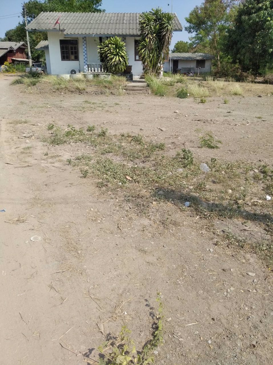 ขายด่วนบ้านชั้นเดียว-375-ตรวห่างถนนดอนตูม-บางเลนเพียง-240-เมตร-ราคาถูกมาก