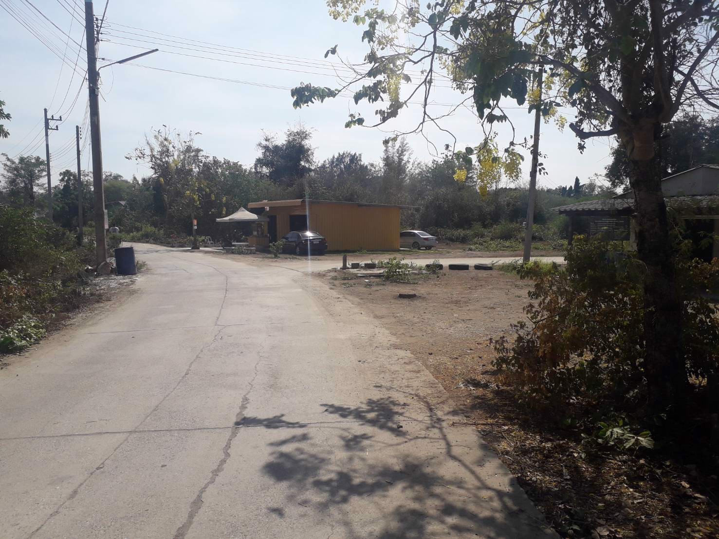 ขายด่วนบ้านชั้นเดียว-375-ตรวห่างถนนดอนตูม-บางเลนเพียง-240-เมตร-ราคาถูกมาก