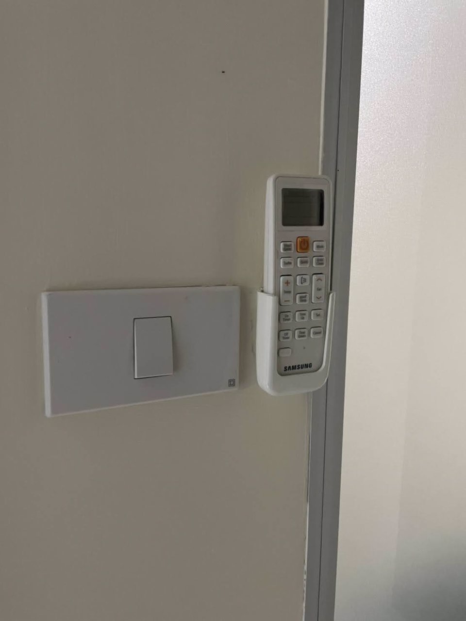 ให้เช่า-ห้องสวย-✨✨-👍-คอนโดลุมพินีทาวน์-บดินทรเดชา-รามคำแหง-6500-บาท