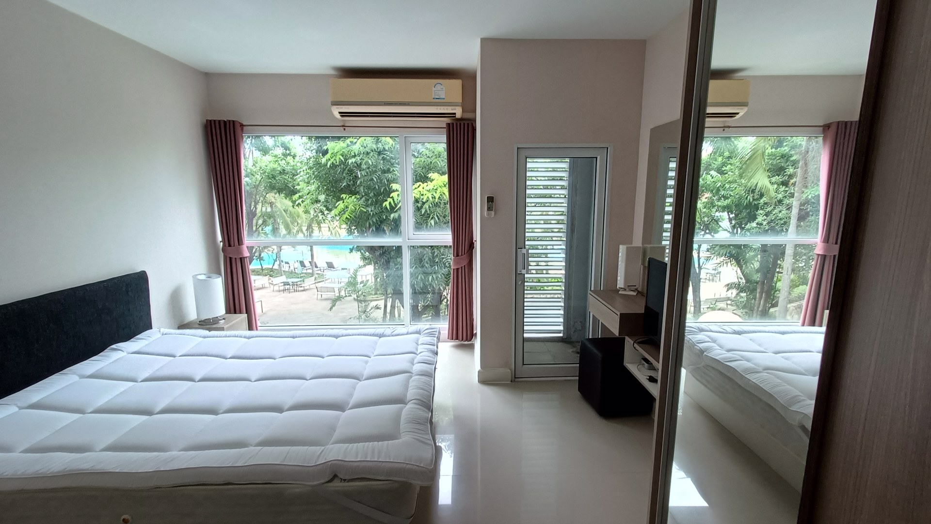 ขายคอนโด-the-lake-กัลปพฤกษ์-วุฒากาศ