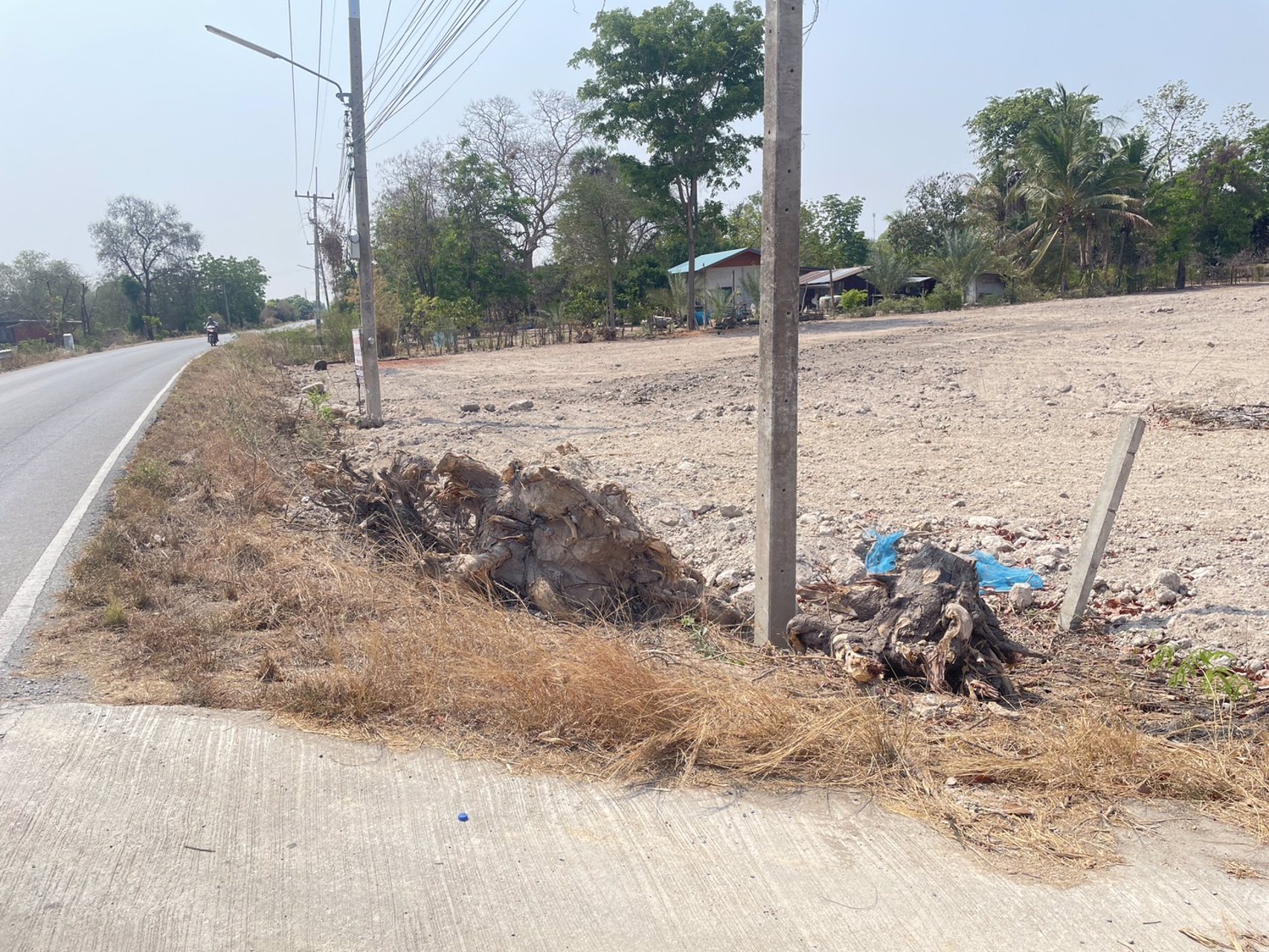 ขายที่ดิน-อำเภอเมืองสุพรรณบุรี-ถมแล้ว