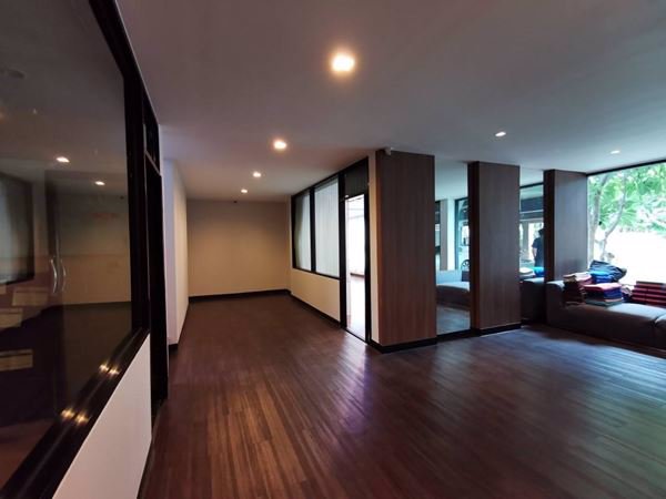 บ้านหรูตกแต่งสวย-พร้อมกิจการศูนย์ออกกำลังกาย-88-refresh-fitnes