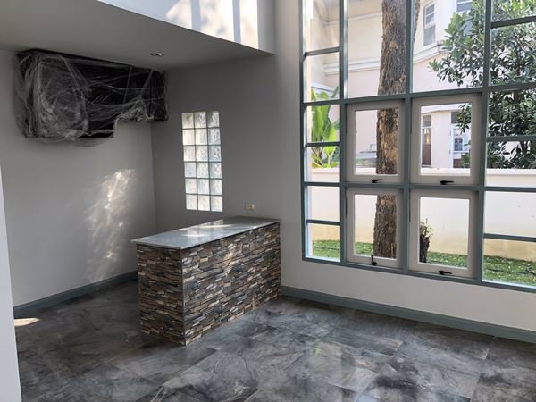 บ้านใหม่-4-นอน-120-วา-บ้านใหญ่ที่เยอะ-หมู่บ้านกฤษดา39-บรมฯ-ซวาสนา5-3-ทำเลโซน-5-ดาว-เดินเท้าจากบ