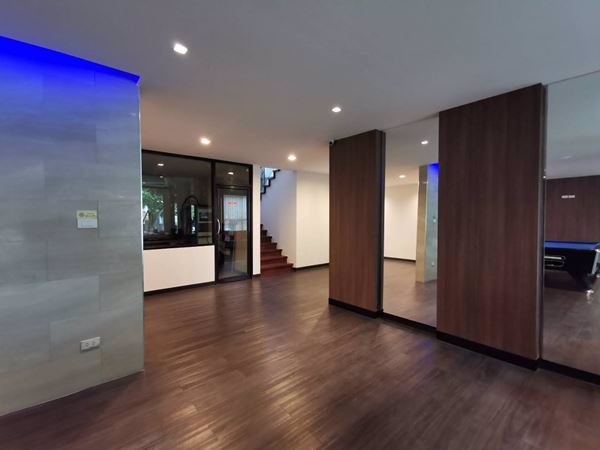 บ้านหรูตกแต่งสวย-พร้อมกิจการศูนย์ออกกำลังกาย-ในหมู่บ้านจอมเทียนนิเวศน์-ระหว่างซอยทัพยา7-และทัพยา9