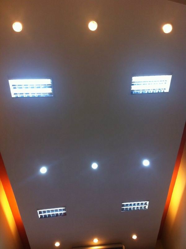 ด่วน-อาคารพาณิชย์-ประชาอุทิศ90-3ชั้นครึ่ง-มีดาดฟ้า-ชั้นลอย-ตกแต่งสวย-ติดแอร์-พร้อมอยู่-ทำเลดีมาก-เจ