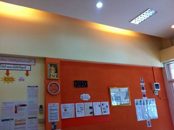 ด่วน-อาคารพาณิชย์-ประชาอุทิศ90-3ชั้นครึ่ง-มีดาดฟ้า-ชั้นลอย-ตกแต่งสวย-ติดแอร์-พร้อมอยู่-ทำเลดีมาก-เจ