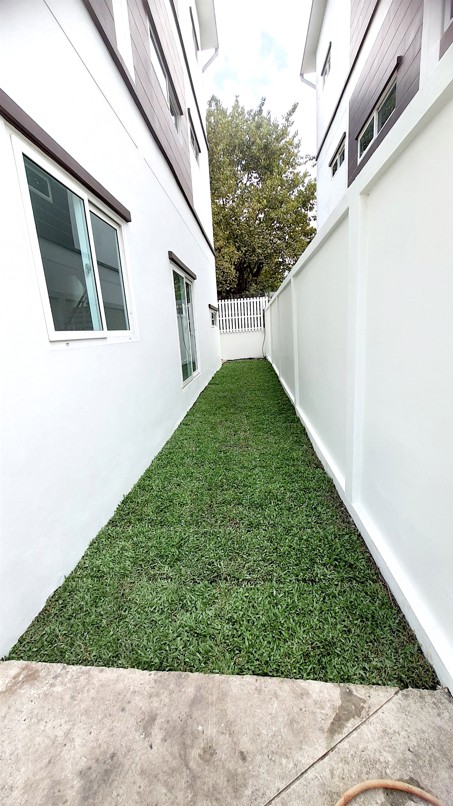 ขาย-บ้านแฝด-3-ชั้น-ทำเลทองติดถสุคนธสวัสดิ์-เดินไปสตรีวิทย์-2-ได้-เจ้าของขายเอง-69-ลบ