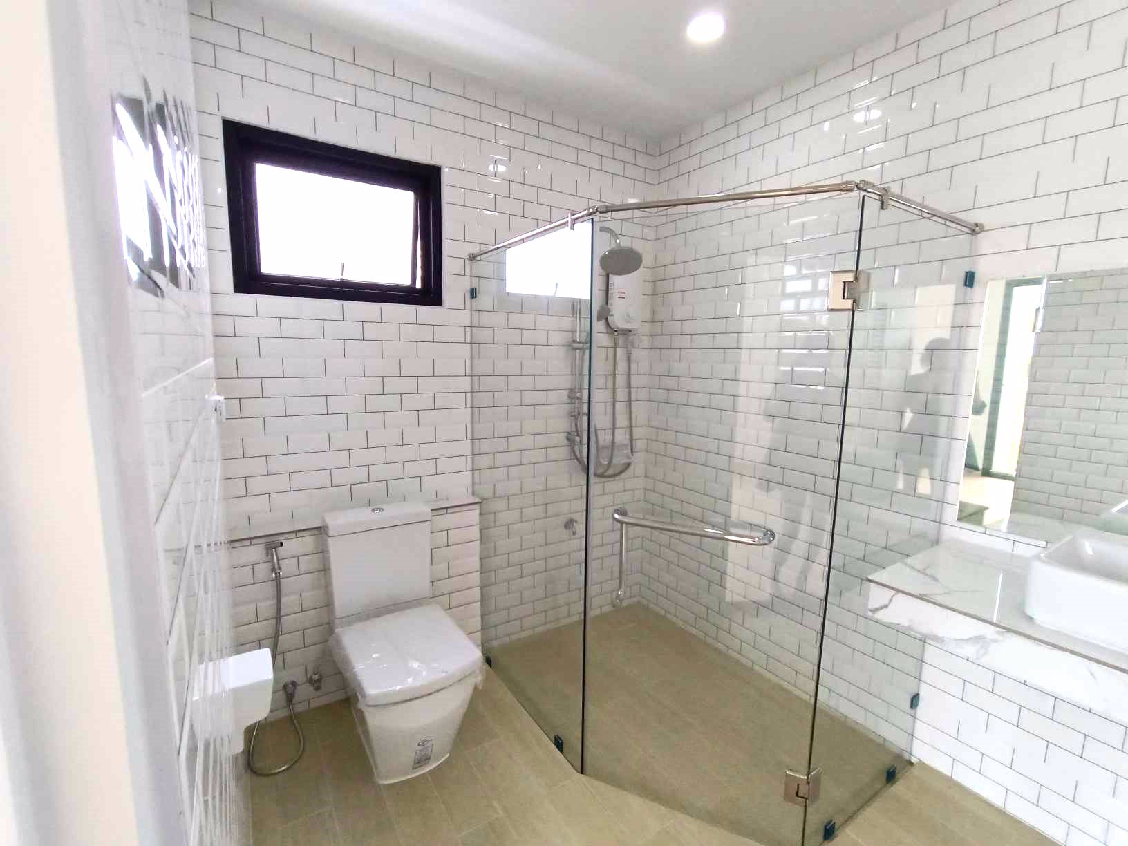 บ้าน-2-ชั้น-สไตล์-minimal-nordic-โอ้กระจู๋-หนองจ๊อม-1-หลัง-เท่านั้น