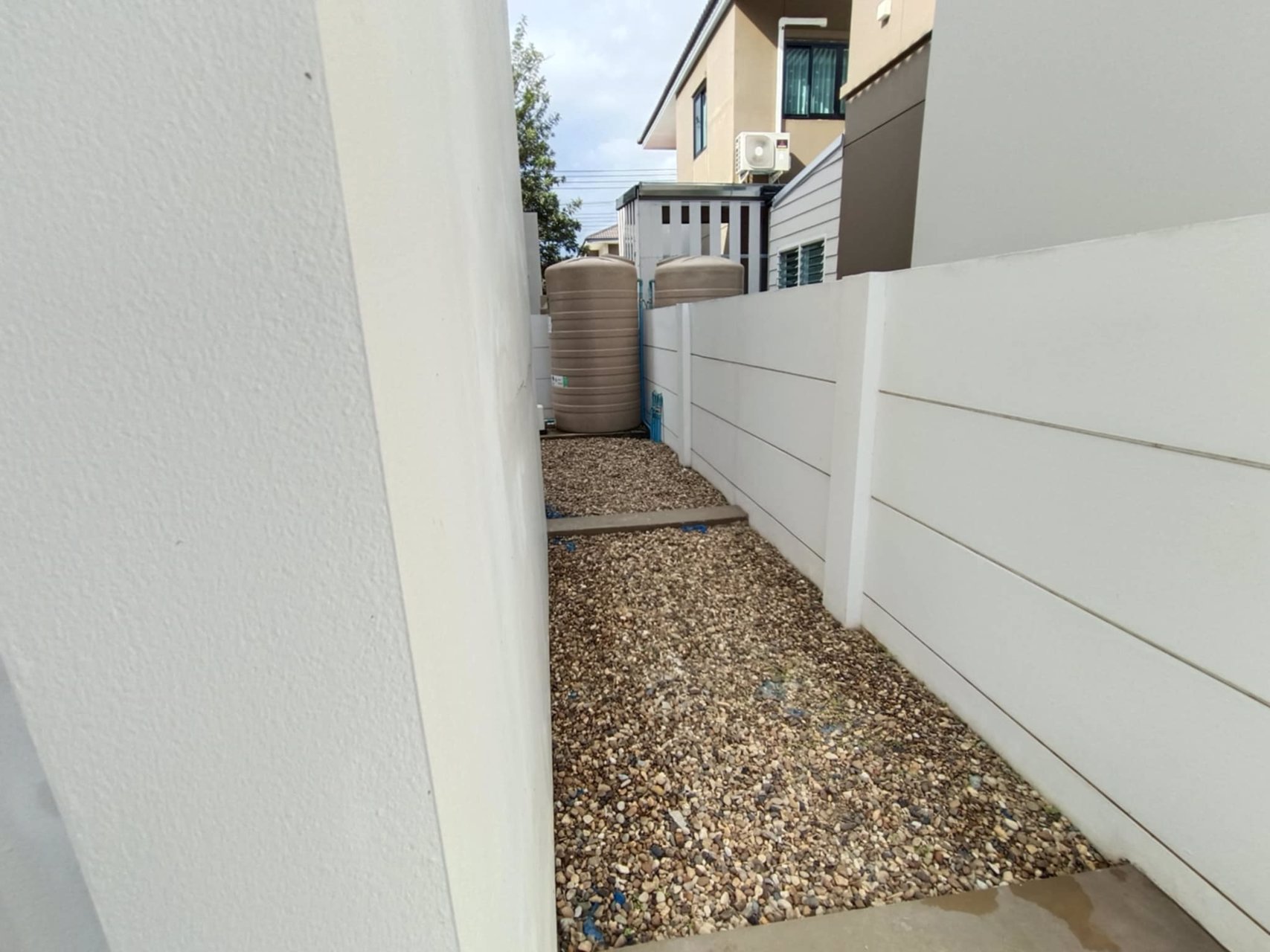 239-ล-ฟรีค่าโอน-the-urbana-6-ประเมินเกิน-500000-