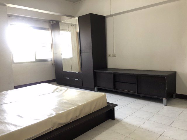 ขายอพาร์ทเม้นท์-ประชาสงเคราะห์-ซอย-2-เนื้อที่-147-ตรว-ใกล้เซ็นทรัลพระรามเก้า