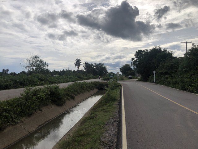 ขายที่ดินสระกระเทียม-เมืองนครปฐม-เนื้อที่-5-0-17-ไร่-ราคาถูกสุดๆ-ใกล้โรงเรียนสระกระเทียม