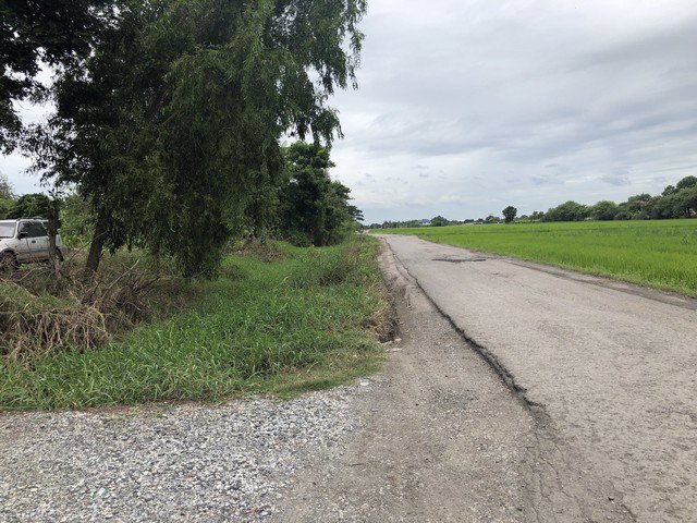 ขายที่ดิน-ซ-นครคลองเนื่องเขต-ถ-สุวินทวงศ์-พื้นที่-10-ไร่-ด้านหน้าติดถนน-หลังติดคลอง