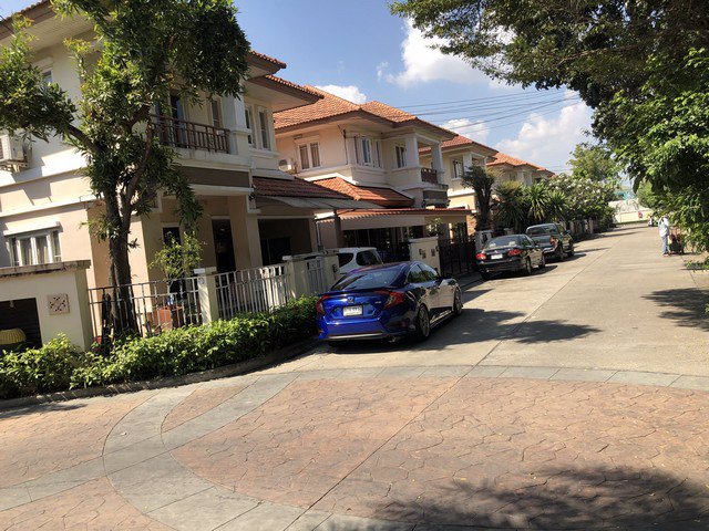 ุูขายบ้านเดี่ยว-หมู่บ้านกรองทอง-กรุงเทพกรีฑา7-ถนนตัดใหม่ใกล้สุวรรณภูมิ-ทำเลดีมาก