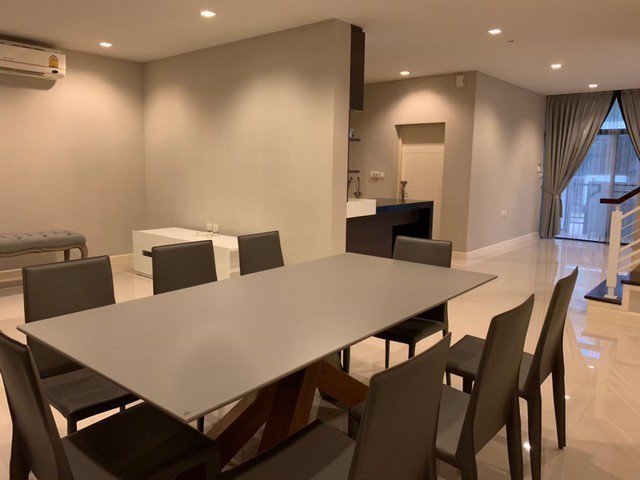 ขายบ้าน-เศรษฐสิริ-อ่อนนุช-ศรีนครินทร์-เนื้อที่-816-ตรว-หลังมุม-ราคาต่ำกว่าตลาด