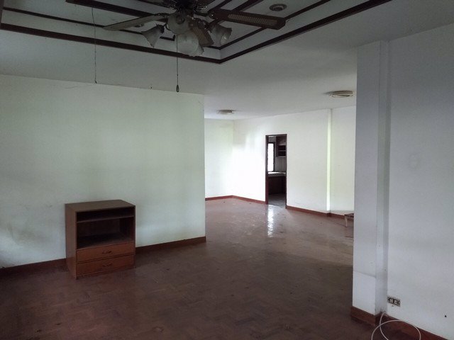 ขาย-บ้านเดี่ยว-หมู่บ้านเชียงใหม่เลคแลนด์-บนเนื้อที่-88-ตรว-หลังมุม-รับส่วนลดสูงสุด