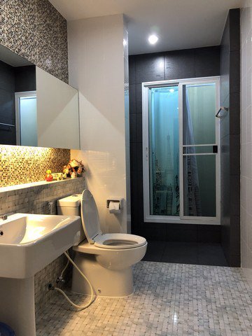 ขาย-ทาวน์โฮม-3ชั้น-นลินอเวนิว3-รามคำแหง160-ซอยมีสทีน-บ้านสวยพร้อมอยู่