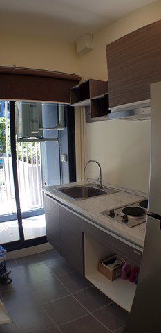 ขาย-เดอะนิช-โมโน-รัชวิภา-ชั้น4-บรรยากาศรีสอร์ท-ริมสระ