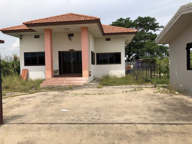 ขาย-ที่ดิน-ซอยวัดลาดปลาดุก-พร้อมสิ่งปลูกสร้าง-เนื้อที่-367-ตรว-หลังติดคลอง-ที่ดินถมแล้ว