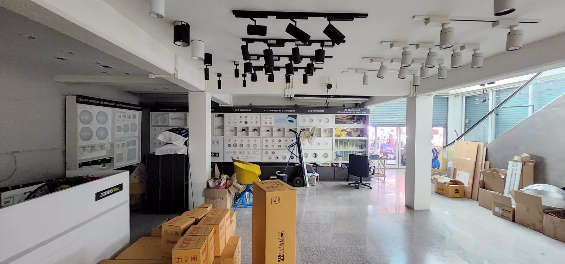 ขาย-เซ้ง-ให้เช่า-ตึกสำนักงาน-โชว์รูม-ตกแต่งพร้อมดำเนินงาน-คลองถม-วรจักร-วัดตึก-เสือป่า