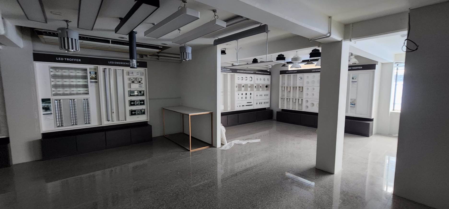 ขาย-เซ้ง-ให้เช่า-ตึกสำนักงาน-โชว์รูม-ตกแต่งพร้อมดำเนินงาน-คลองถม-วรจักร-วัดตึก-เสือป่า