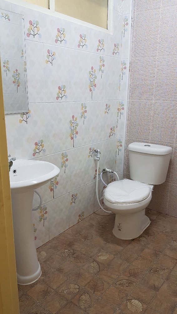 4ห้องนอน3ชั้นขายบ้านซอยเรวดีใกล้รถไฟฟ้าติวานนท์17วา-3ห้องน้ำ-1ห้องครัว-พื้นปูแกรนิโต้-ใหม่ทั้งหลัง