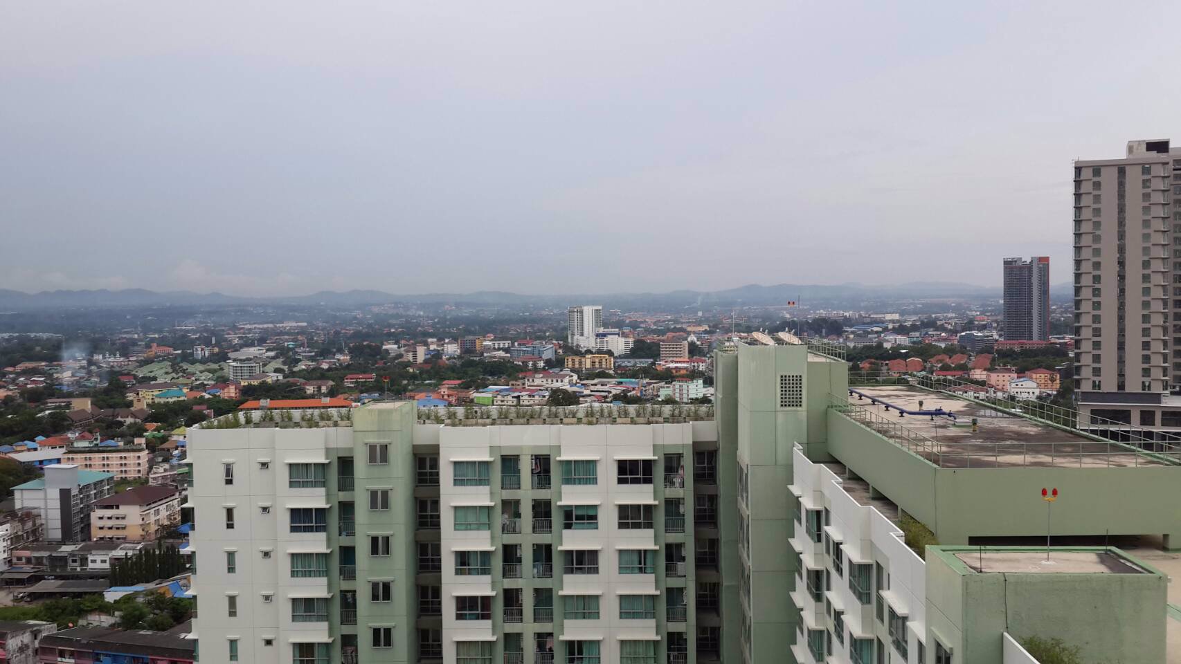 ให้เช่าลุมพินีพัทยา-วงศ์อมาตย์-นาเกลือ-คอนโด-ดี-ราคาถูกเพียง-7500-บาท-รวมค่าส่วนกลางแล้ว-เฟอร์นิเจ