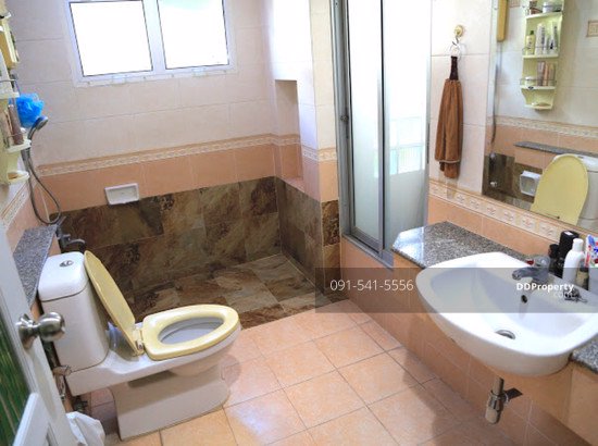 ขายบ้านเดี่ยวหมู่บ้าน-ธนาสิริ-รัตนาธิเบศร์-พท-95-ตรว-4นอน-3น้ำ-หน้าบ้านหันทางทิศเหนือ