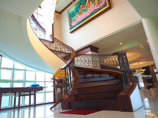 ขายบ้านเดี่ยว-2-ชั้น-6นอน-8น้ำ-พท-528-ตรว-หันทางทิศใต้-มบปัญญาอินทรา-p1-ใกล้ห้างแฟชั่นไอซ์แลนด์