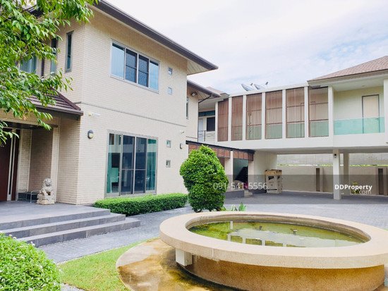 ขายบ้าน-2-หลัง-เฟอร์นิเจอร์ครบพร้อมเข้าอยู่-442-ตรว-2-อาคาร-ริมถนนซอยพัฒนาการ-44