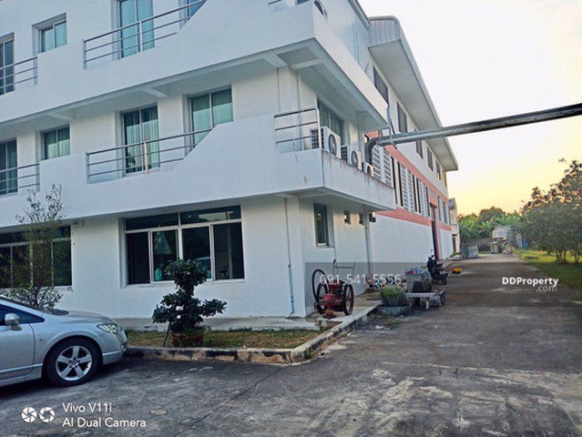 ขายที่ดินพร้อม-โรงงาน-อาคารสำนักงาน-ใกล้เซ็นทรัล-ศาลายา-65-ล้านบาท-ที่ดินรวม-3-3-78-ไร่-โซนสีชมพู