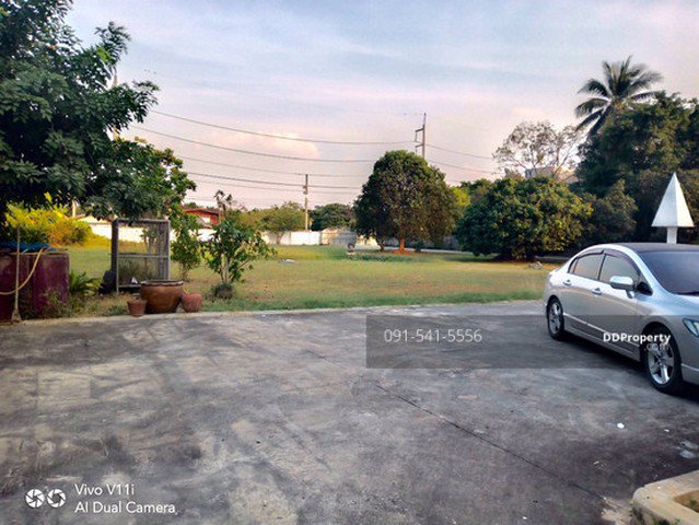 ขายที่ดินพร้อม-โรงงาน-อาคารสำนักงาน-ใกล้เซ็นทรัล-ศาลายา-65-ล้านบาท-ที่ดินรวม-3-3-78-ไร่-โซนสีชมพู