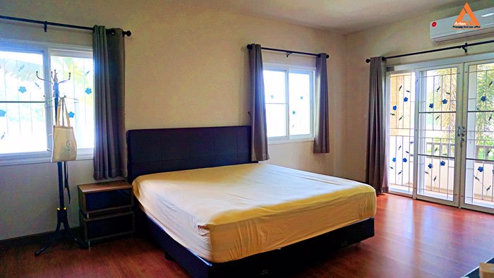 ให้เช่า-บ้านเดี่ยว-2-ชั้น-แสนสราญ-โครงการ1-พร้อมอยู่-แอร์ทุกห้อง-เฟอร์ฯครบ