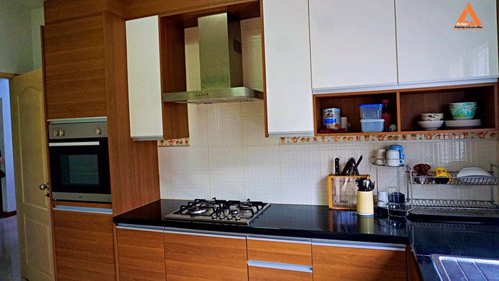 ให้เช่า-บ้านเดี่ยว-2-ชั้น-แสนสราญ-โครงการ1-พร้อมอยู่-แอร์ทุกห้อง-เฟอร์ฯครบ