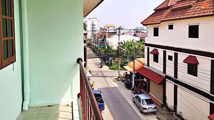 ขาย-ให้เช่า-อาคารพาณิชย์ใกล้แยกแอร์พอร์ต-แวดล้อมด้วยสาธารณูปโภค-ครบครัน