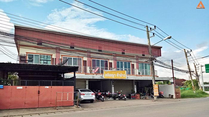 ขายทาวน์โฮม-2-ชั้น-ติดถนนเลียบน้ำปิง-โซนบ้านป่าแดด-อำเภอเมืองเชียงใหม่