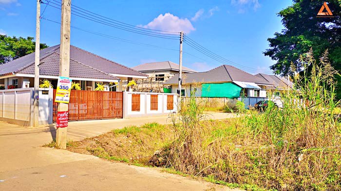 ขายที่ดิน-โซนบ้านเสาหิน-ตำบลหนองผึ้ง-อำเภอสารภี-ไม่ไกลเมือง-การเดินทางสะดวก