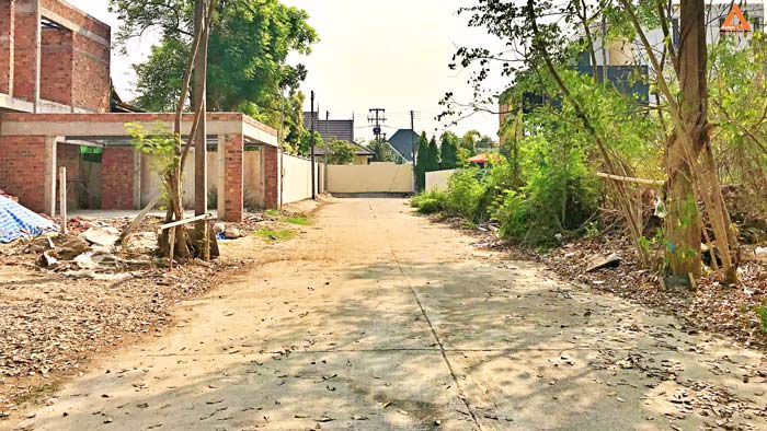 ขายที่ดินหลังกาดฝรั่ง-อยู่ในโครงการธารดง-ตำบลบ้านแหวน-อำเภอหางดง-จังหวัดเชียงใหม่