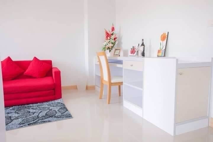 ขาย-คอนโดเงินเหลือ-โอกาสทองสำหรับพนักงาน-แม่ค้า-พ่อค้า-ที่ต้องการมีคอนโดเป็นของตัวเอง