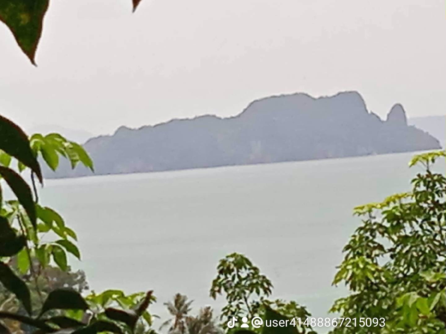 ขายที่ดิน-เป็นทีชีวิวเห็นทะเลเเละเกาะต่างหลายเกาะ-เป็น-นส3-ธรรมดา-9ไร่