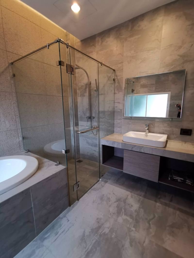 home-office-for-sale-in-chiangmai