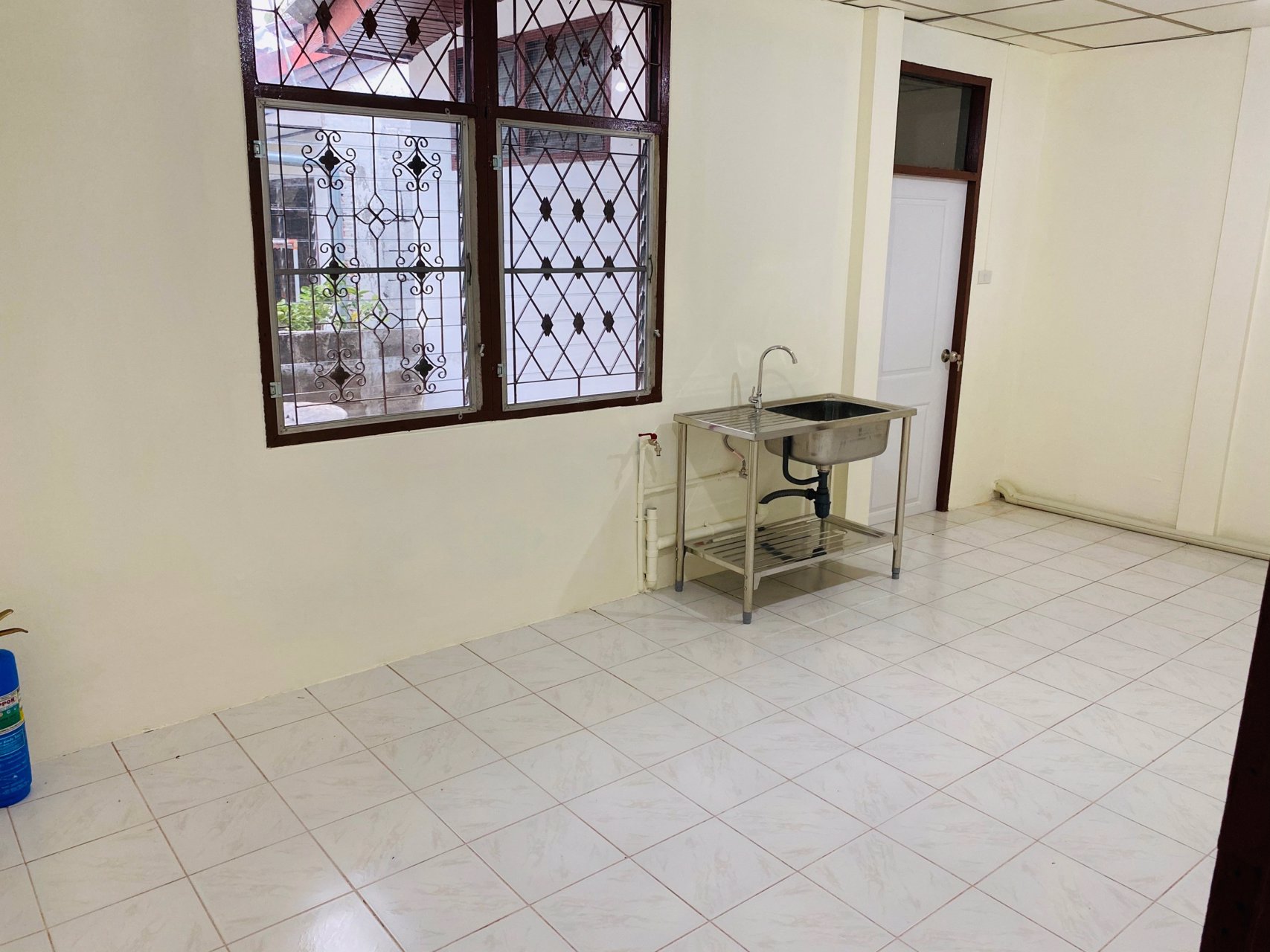 บ้านเดี่ยวให้เช่า-หมู่บ้าน-ตรวมโชค-โชคชัย4-ปรับปรุงใหม่