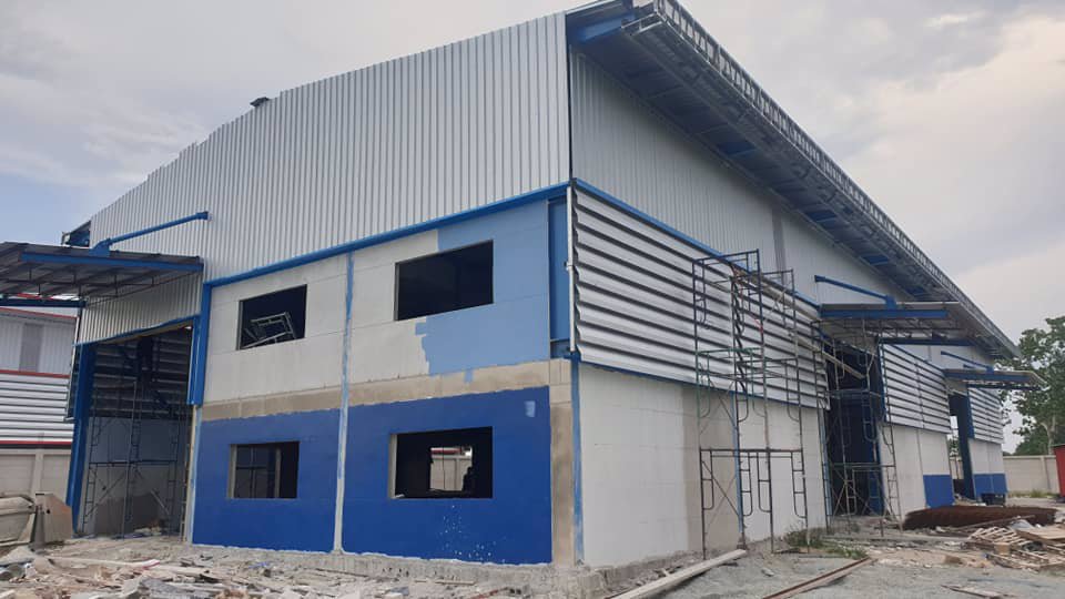ขาย-เช่าโรงงานชลบุรี-โรงงานใหม่กําลังสร้างขนาด-1000-ตรม