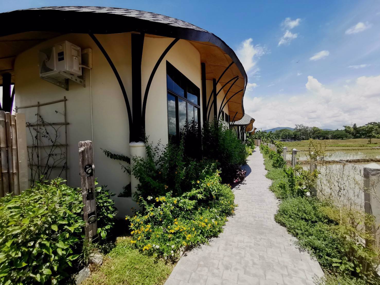 วิลล่าหรูที่เป็นบ้านพักส่วนตัวซึ่งเป็นโอกาสที่ดีในการลงทุนและรับผลตอบแทนที่ดีจากการลงทุนของคุณ-สามาร