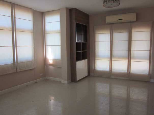 ขายบ้านเดี่ยว2ชั้น-3ห้องนอน-3ห้องน้ำ-หมู่บ้านรสา-พาร์คเลน-วัชรพล-ขายลดราคาจากเดิม-69-ลบ-