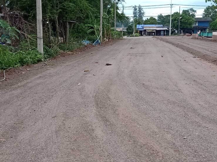 ที่ดินแบ่งขาย-90-110-ตารางวา-ถนน-9-เมตร-ติดถนนทั้งสองด้าน-ตารางวา-ละ-5500-7500-บาท-ถมแล้วพร้อม